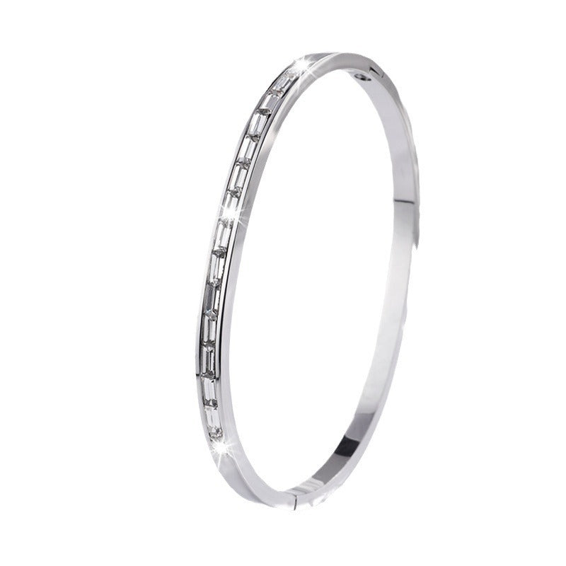 New Non-fading Diamond-Embedded Stainless Steel Bracelet For Women - Swefashionstore