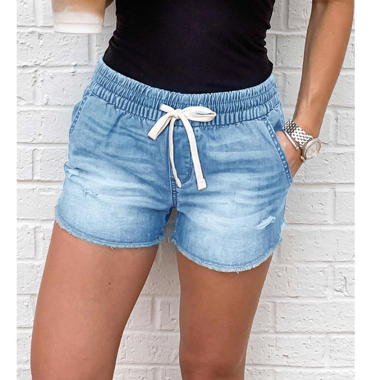 Sommer-Jeans mit kurzer, mittelhoher Taille und lockerer Waschung