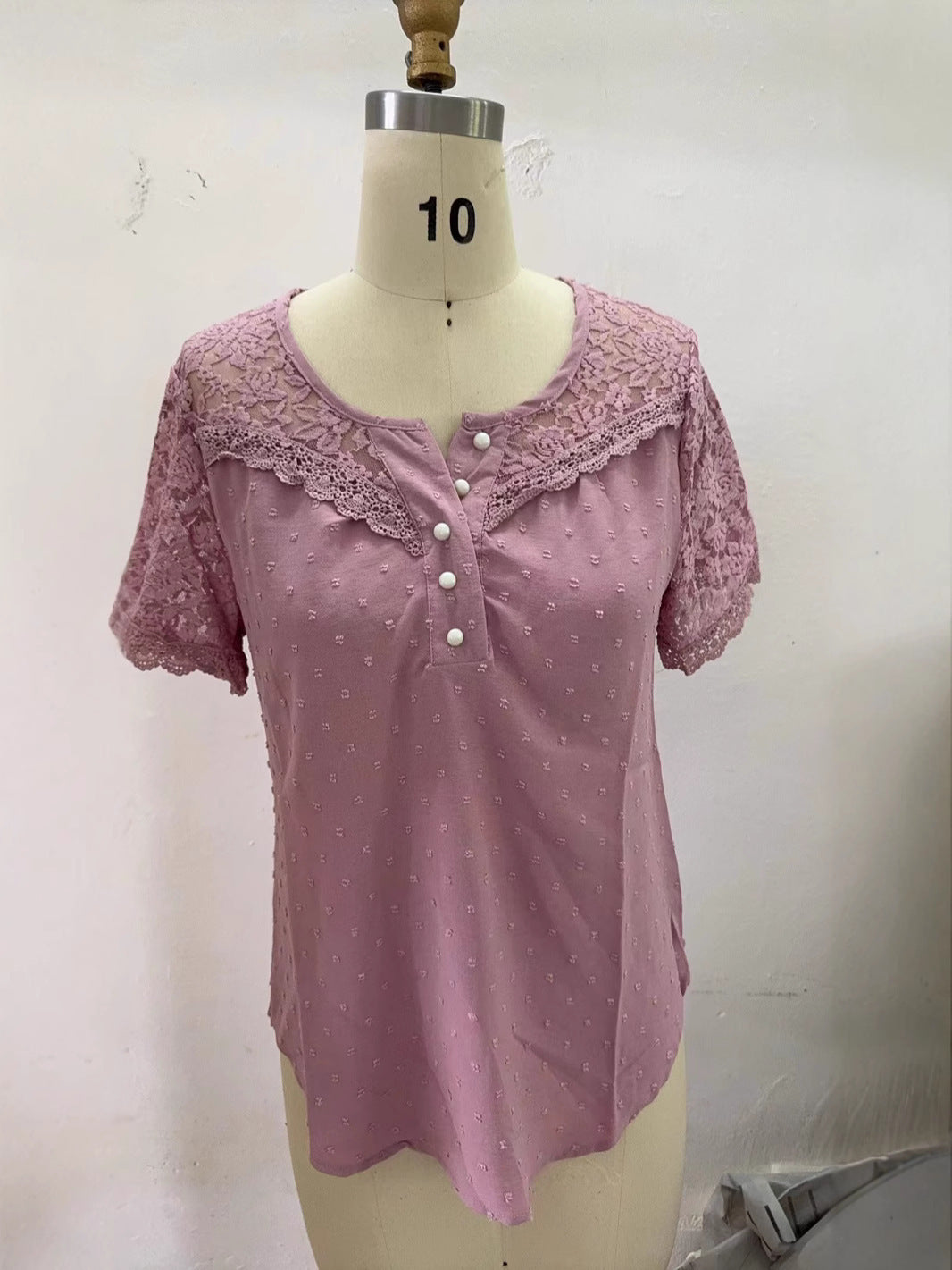 European And American Women&