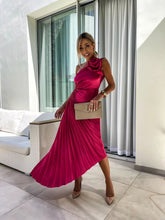 Ins Pleated One-shoulder With Big Rose Flower Fashionable Dress - Swefashionstore