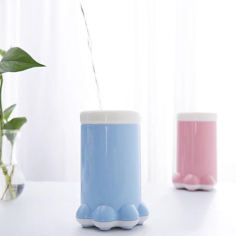 Dog Paw Cleaning And Beauty Tools