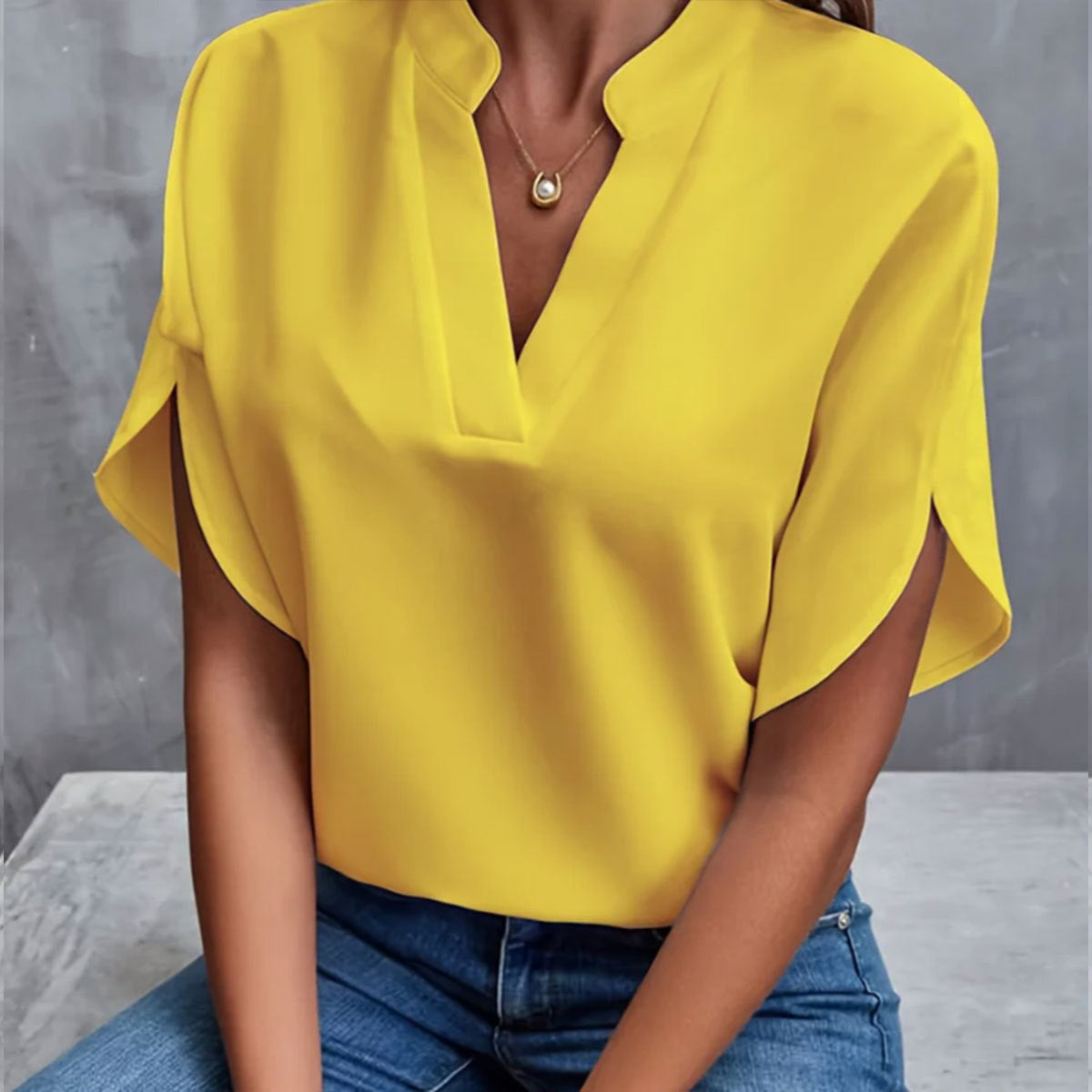 SUMMER Short-sleeved CHIFFON V-neck Shirt