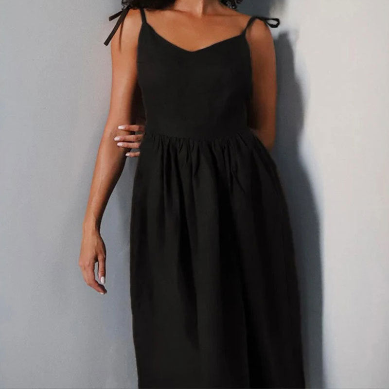 Summer V-neck dress, high waist, sleeveless, long length in black.
