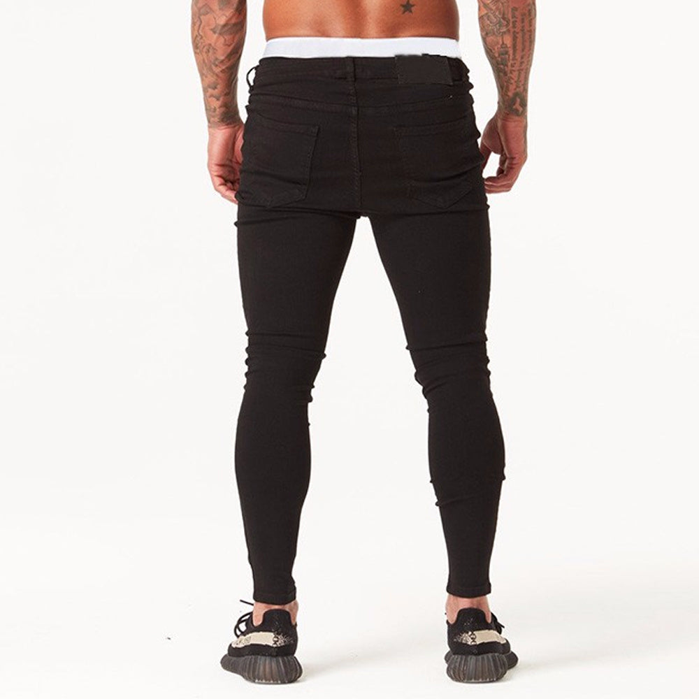 Sommerliche, verwaschene, superenge, zerrissene Jeans im Distressed-Hip-Hop-Stil