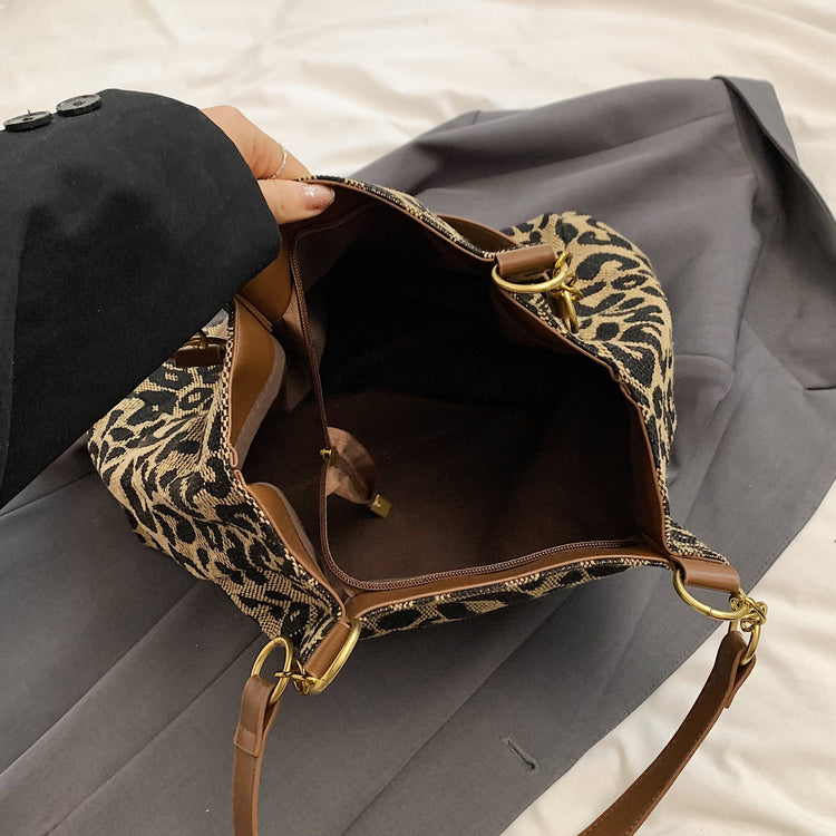 Large Capacity Commute Leisure Tote Bag - Swefashionstore