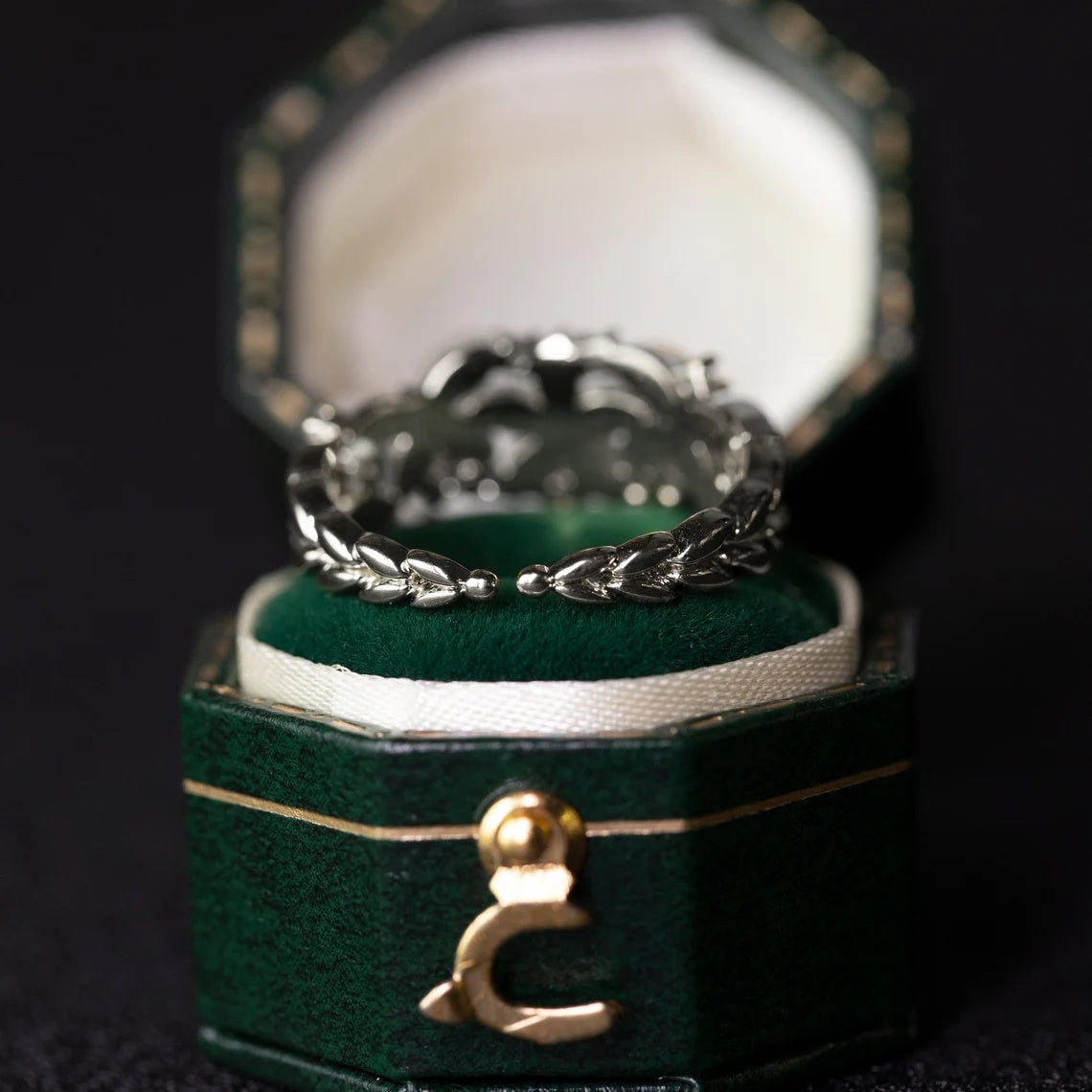 Floral Wedding Ring Band for Women in 18K, 14K Gold & S925 Silver with Diamond - Swefashionstore