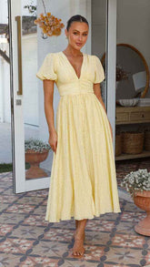 V-neck Short-sleeved Dress for Summer Fashion - Swefashionstore
