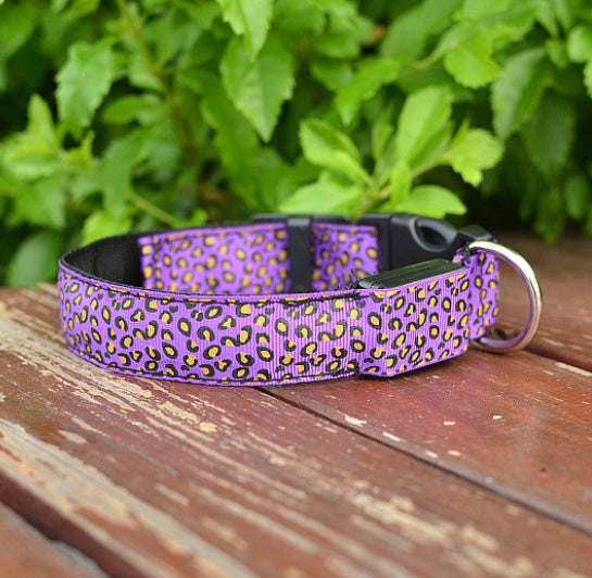 LED-Hundehalsband, Sicherheits-Halsband aus Nylon mit verstellbarem Leopardenmuster