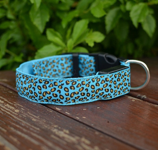 LED-Hundehalsband, Sicherheits-Halsband aus Nylon mit verstellbarem Leopardenmuster