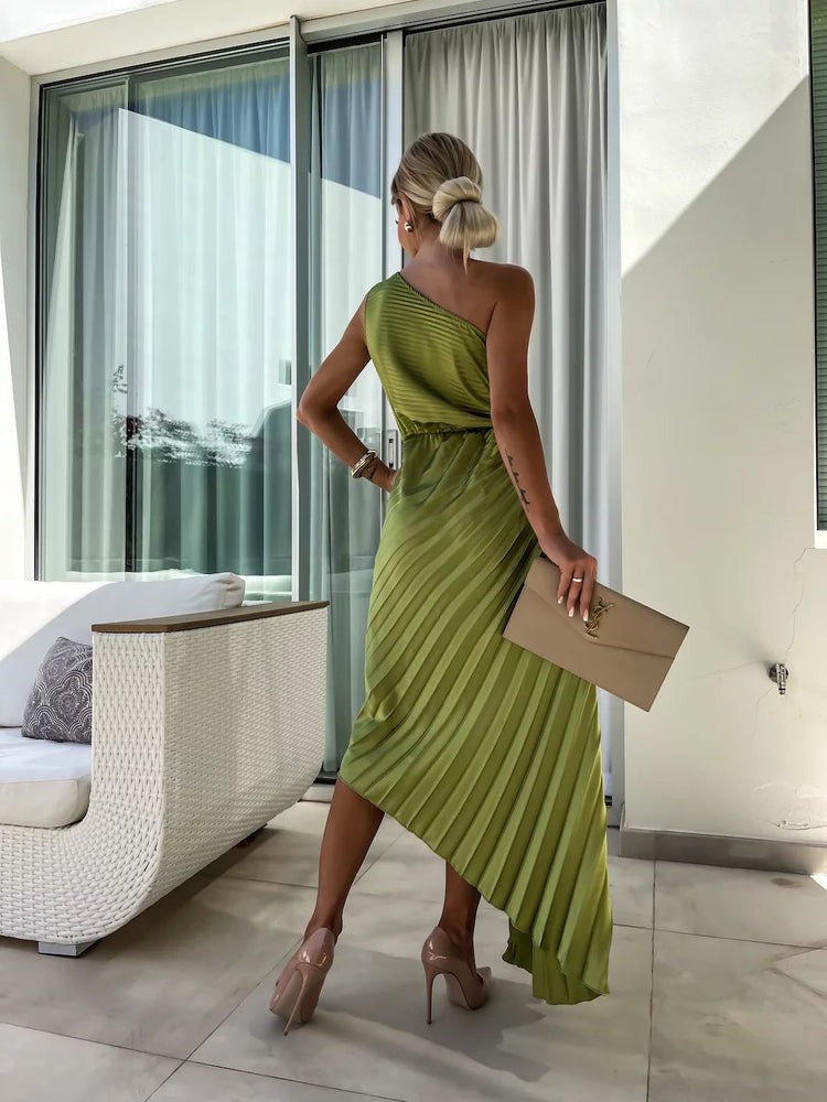 Ins Pleated One-shoulder With Big Rose Flower Fashionable Dress - Swefashionstore