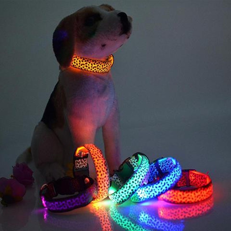 LED-Hundehalsband, Sicherheits-Halsband aus Nylon mit verstellbarem Leopardenmuster