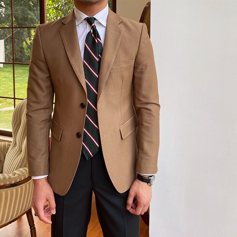 Casual camel double-breasted suit jacket for business.