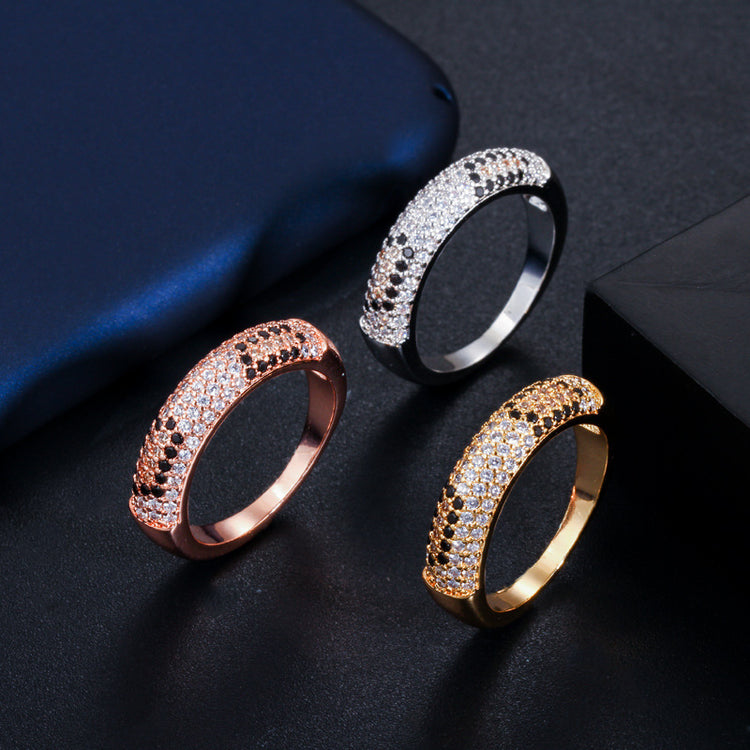 SIMPLE And Exquisite Full RHINESTONE Zircon Ring - Swefashionstore