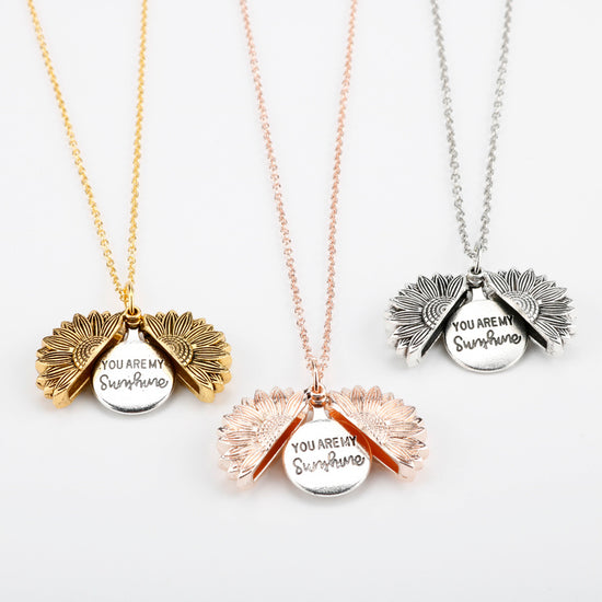 Sunflower Double Lettering Necklace - Swefashionstore