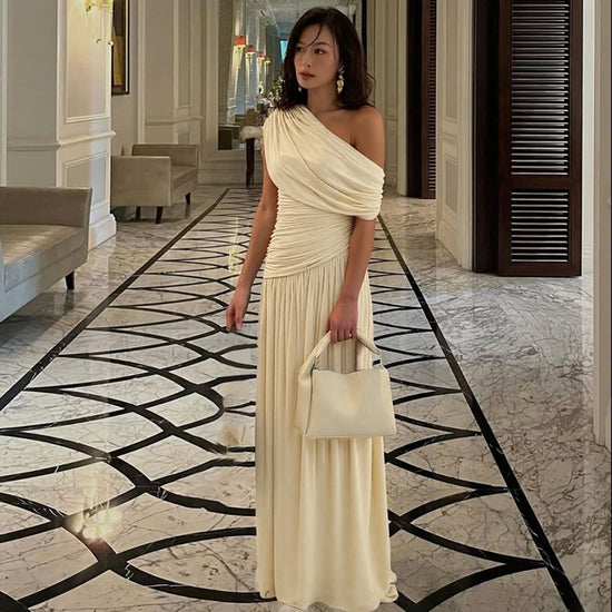 Fashion Sexy Diagonal Collar Pleated Irregular Solid Color Dress - Swefashionstore