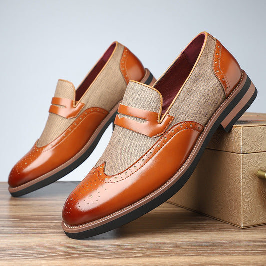 Male business casual leather shoes in British style with color-matching pattern.