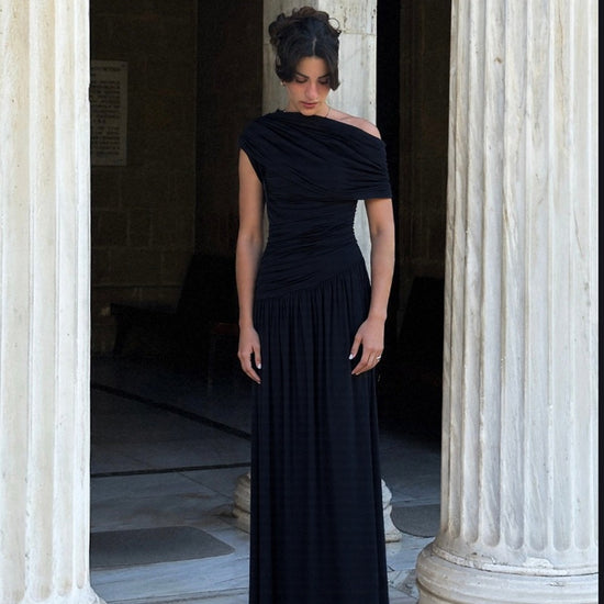 Fashion Sexy Diagonal Collar Pleated Irregular Solid Color Dress - Swefashionstore