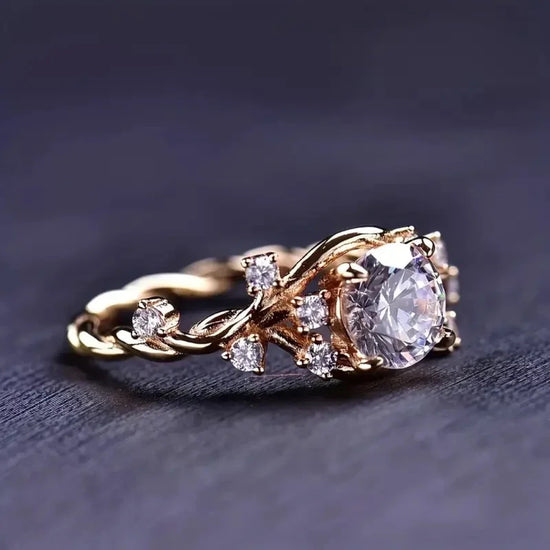 Light Luxury Cube Sugar Diamond Ring Vine Winding Moissanite Flower - Swefashionstore