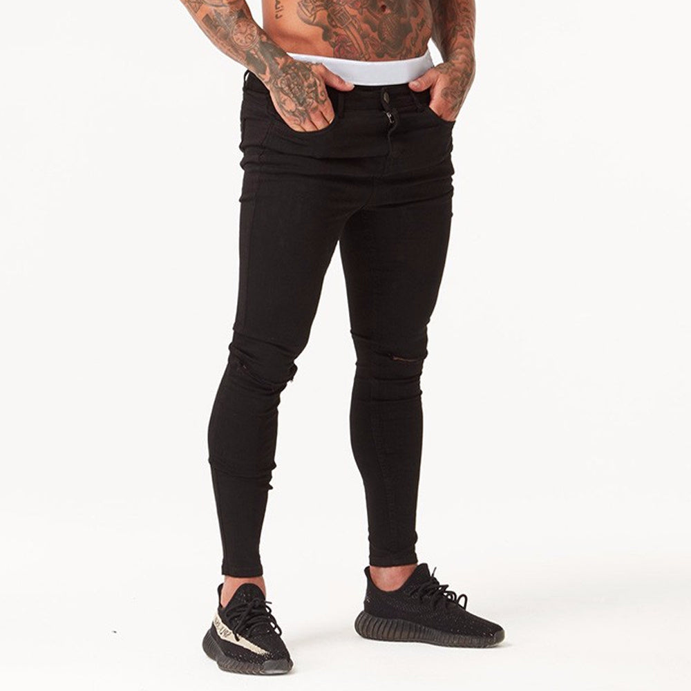 Sommerliche, verwaschene, superenge, zerrissene Jeans im Distressed-Hip-Hop-Stil